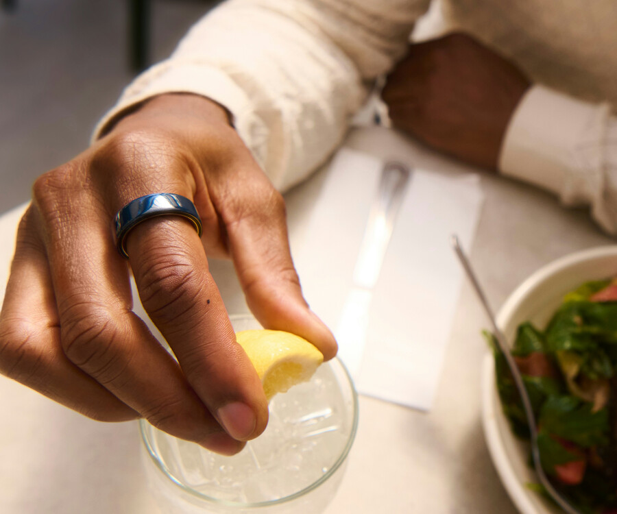 oura ring 4 ceramic midnight