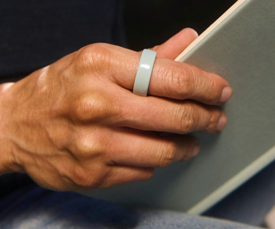 oura ring 4 ceramic tide
